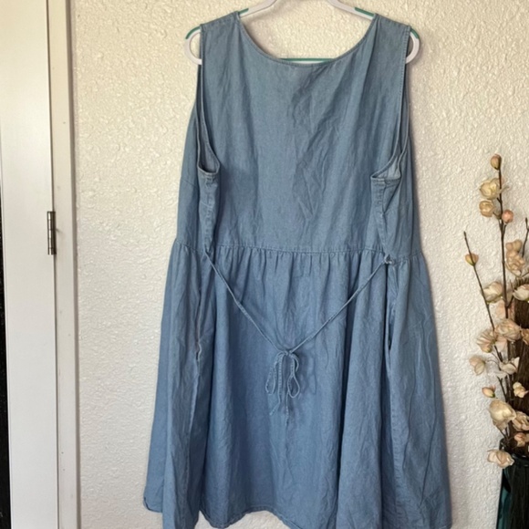 Torrid Mickey Mouse and Friends Jean dress - Picture 2 of 6